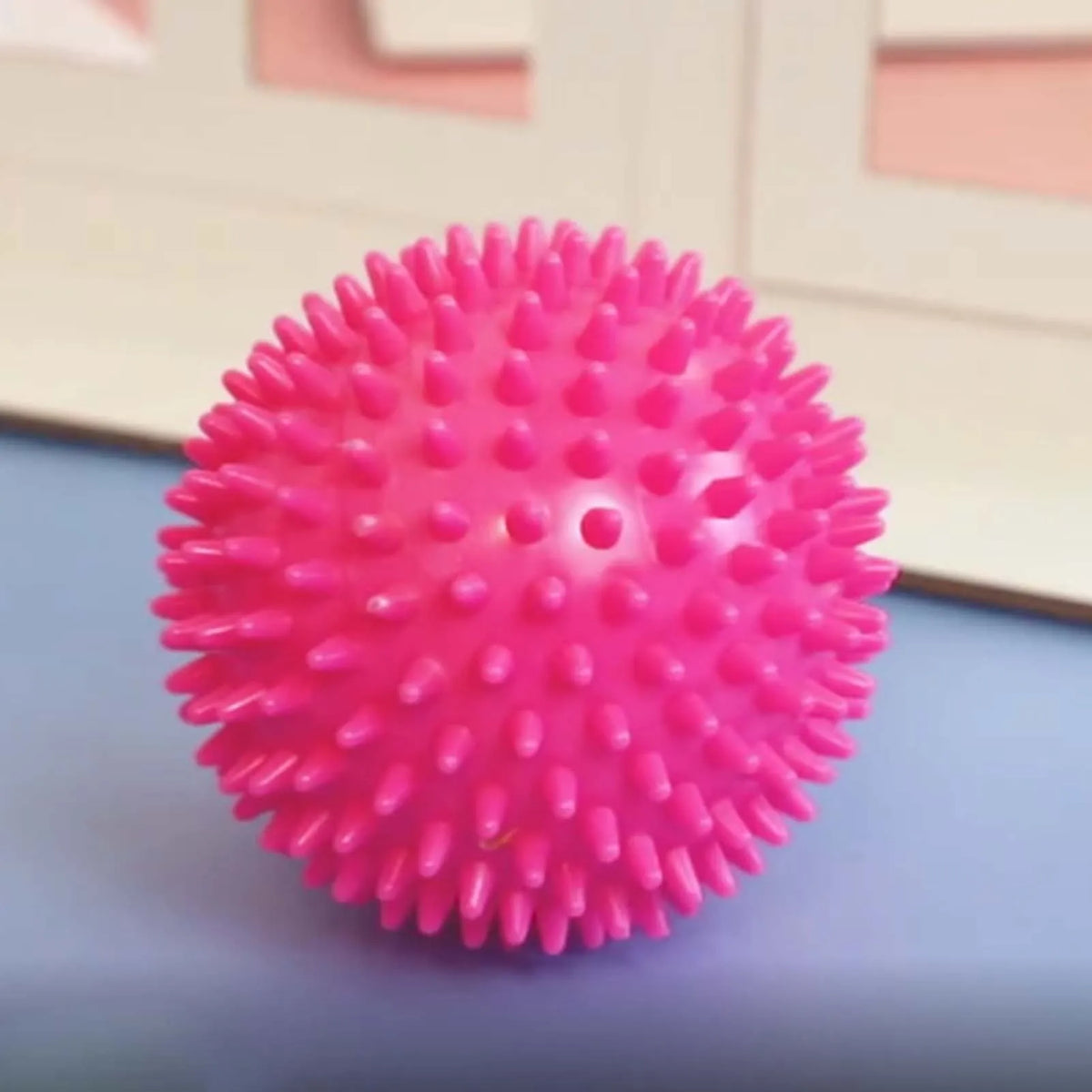 Spiky Massage Ball Trigger Point Sport Fitness Body Hand Foot Relief Plantar Massager Pain Stress Relief Muscle Soreness Relief